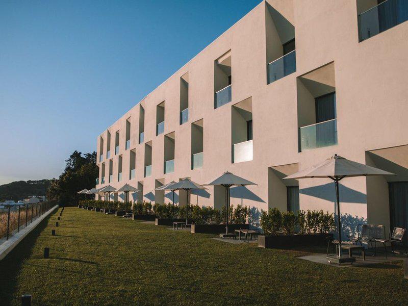 CCCD38939EAB64C6F96B4AAE3C37BBC5