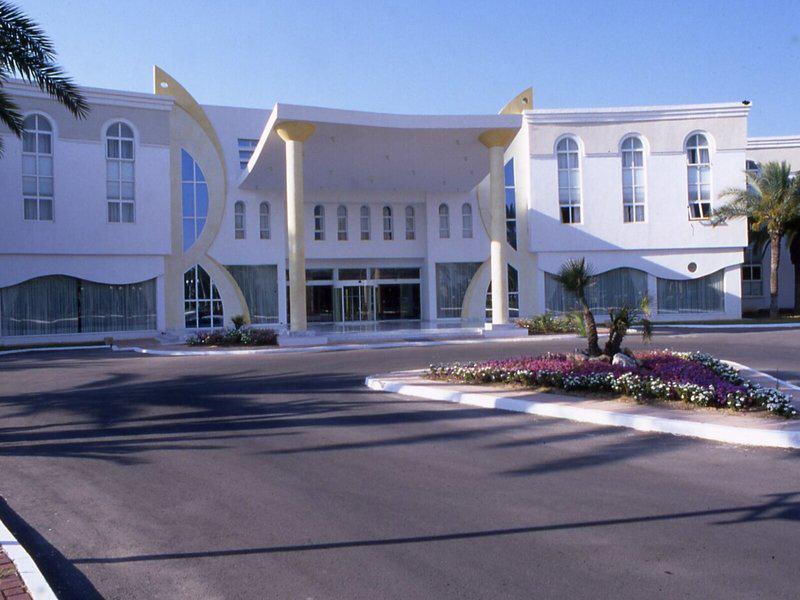 3270BAC7B1B5ED867853A0CB17EB3C4C