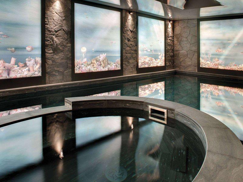 932CED270CC8AD3CC9442B307D08CB8E