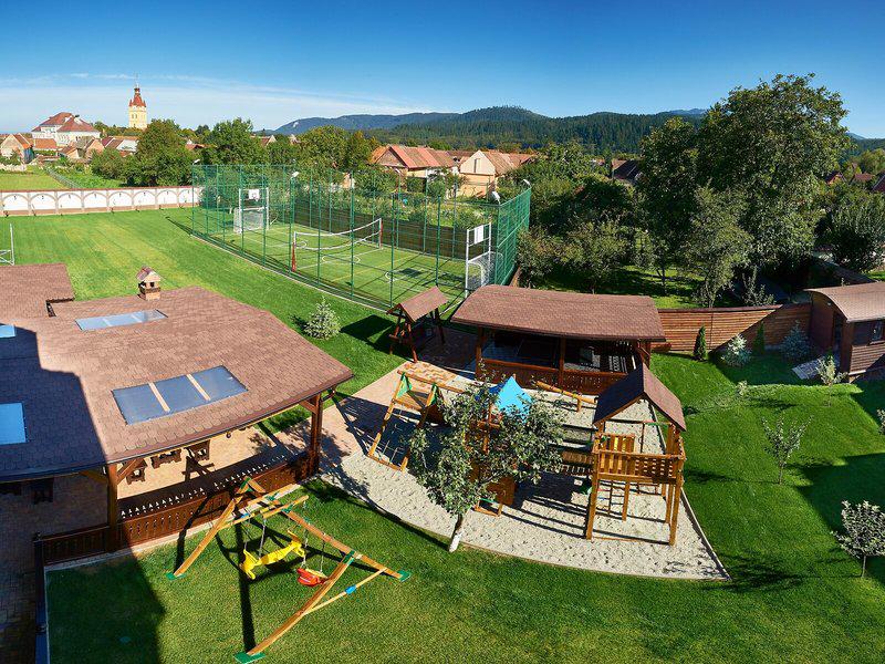 DC984176673180D7CF8F3F464C14D35D