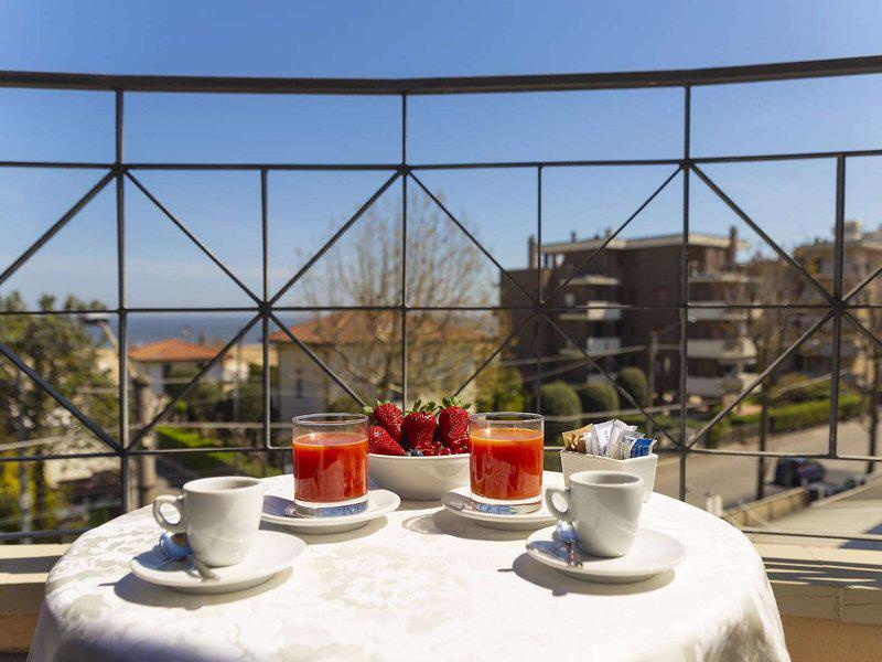 CC9163BDB58C2B564AA330B1106C328A