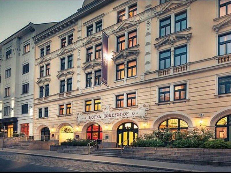 C01199EFCBA24B4CFF918124876821C9