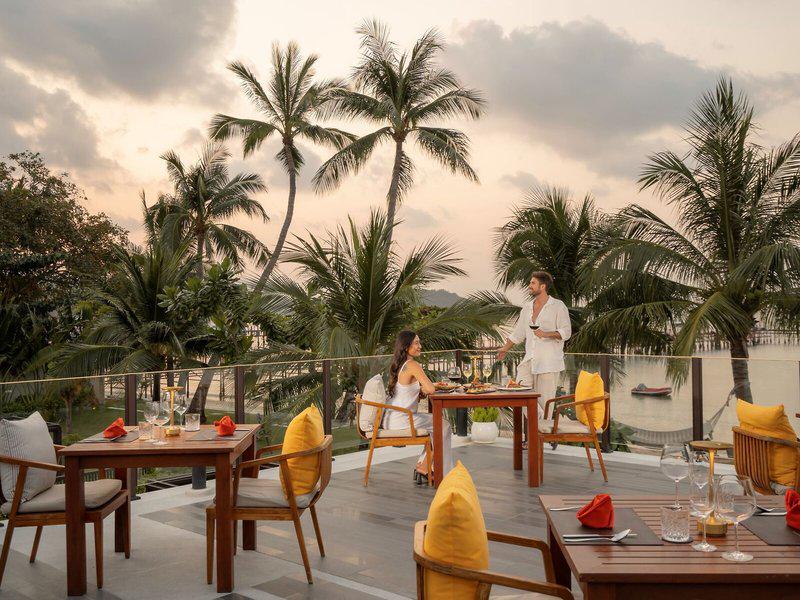 03FD3BEB53404BF5C0D59ECC53D057D8