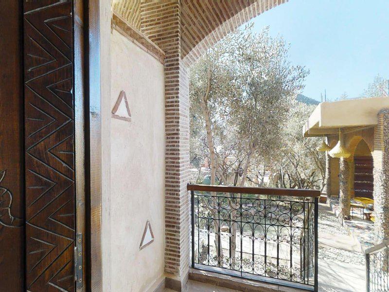 C29F0BB1A17A3CB0A74D4361C95FF25D