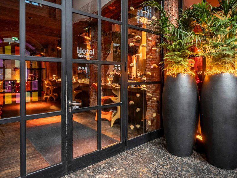 676BEC0476846611FC0C11ACE747F66F