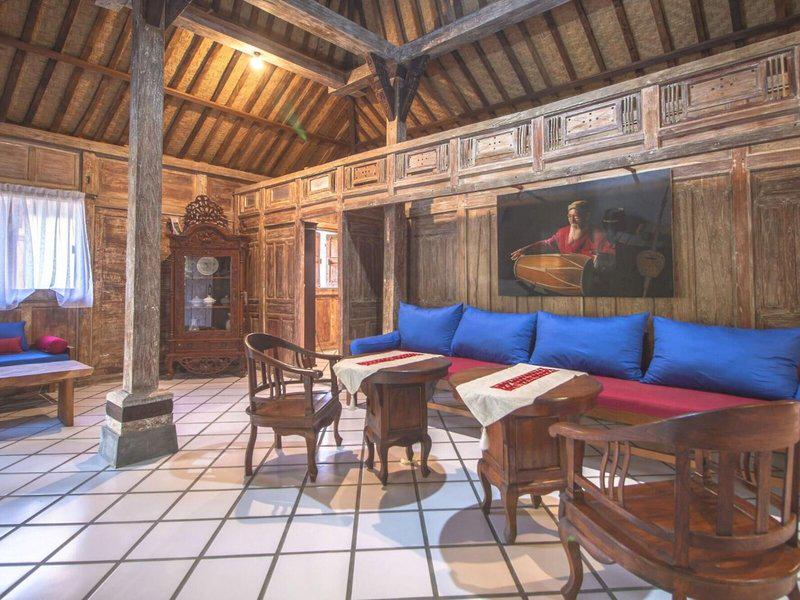 F24751AD856071AAE12C8A26BBAA451F