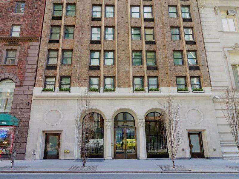 101F82EBED1BD4D5B8D39D2FACC8DA77