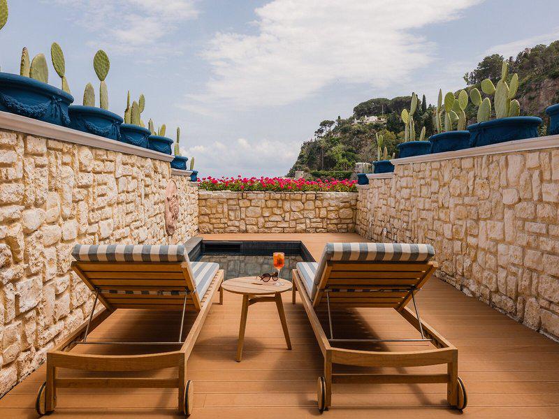 0E542B519B684E1EC12F0CF43622DDD3