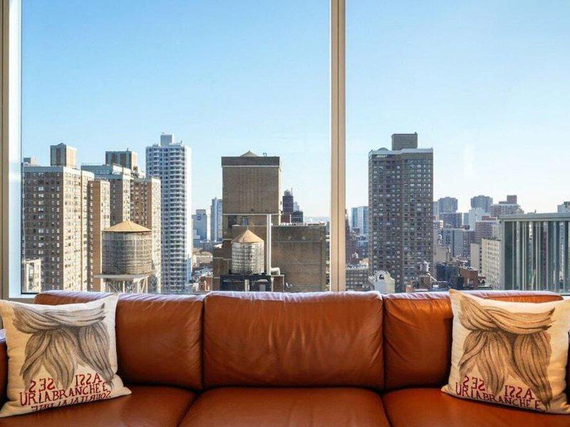 5C911F1288559FB01AAD22A3C01F0535