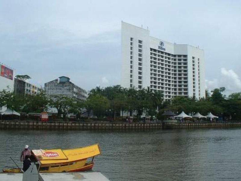 F17D50AD2AFC4E3BF131560998C586F0