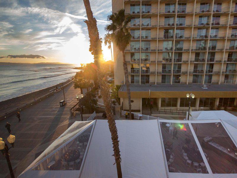 DBC9C19CA499B3FB42912B2BA2E16F4C