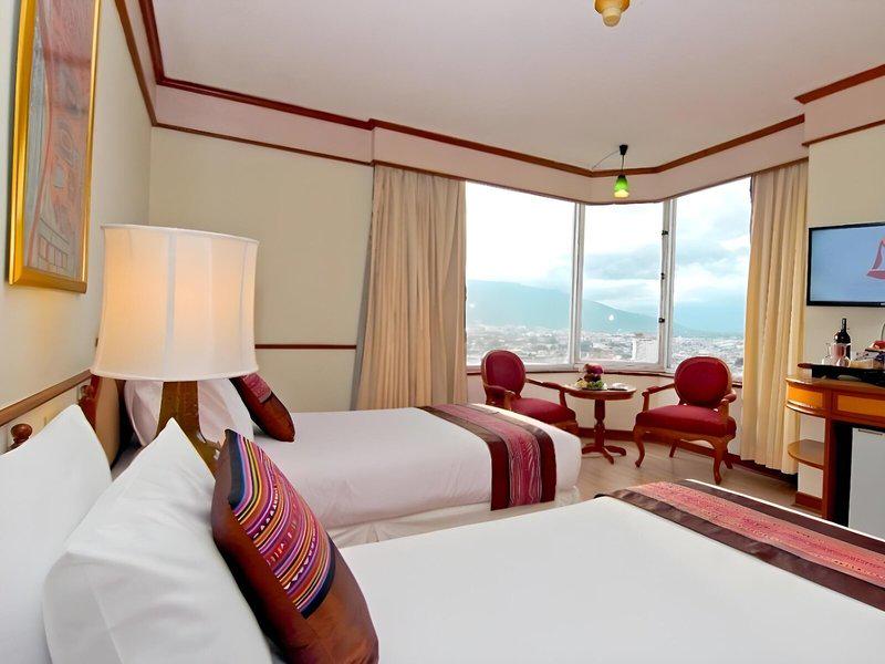 D428678B3E3BAC8A35D6BE1216378D5C