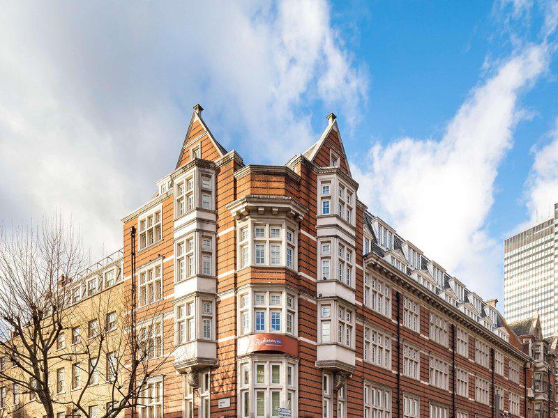 D4B9299026FBEC16DD17E4C27F24215A