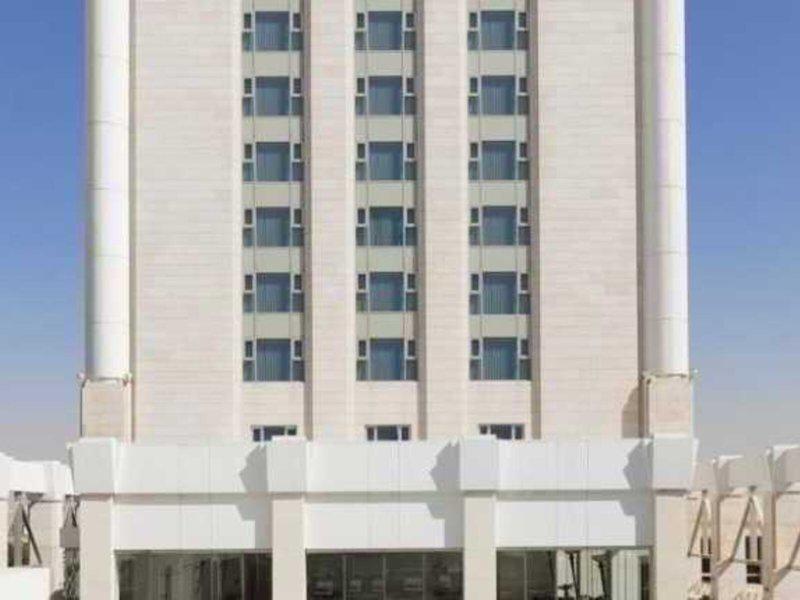 DEBF65BF5B3470B990C8BB8DC2D66422