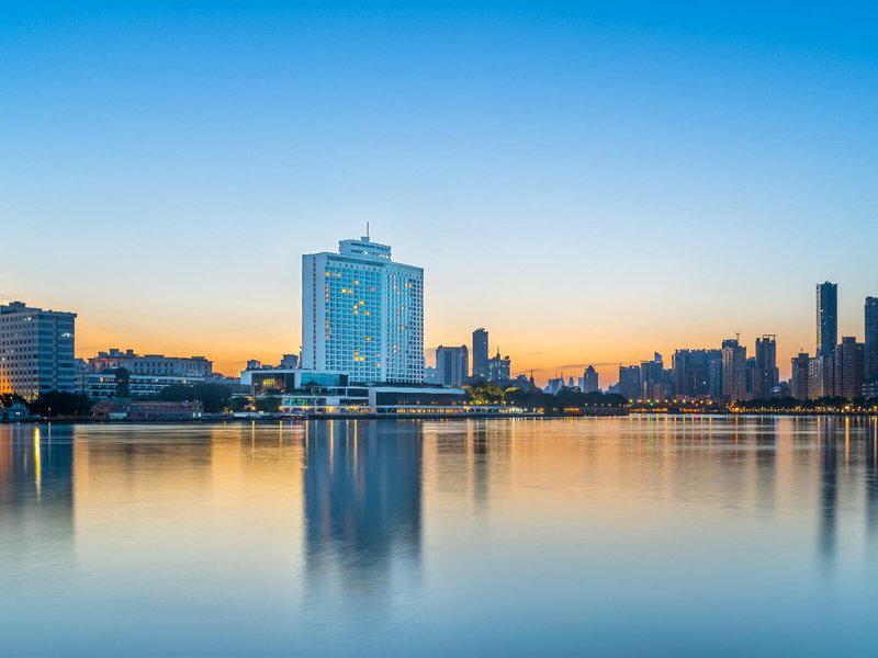 EFCBD3C6F8D4D66FE9C8C939CB7598C9