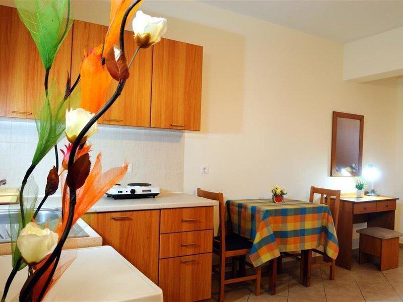 D50AA2DAC73101205725CEFFFC98F7EF