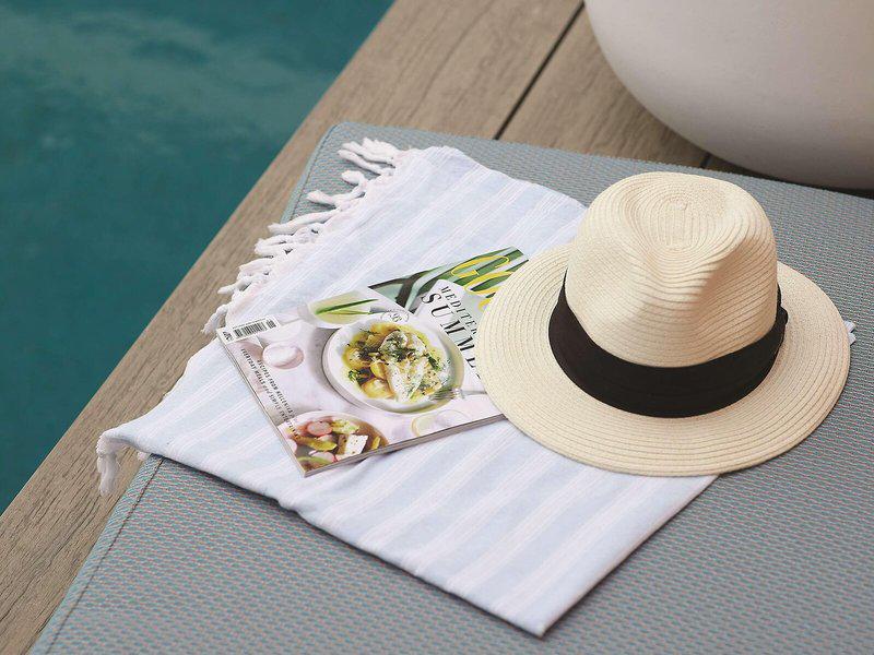 933BDC51C12A8FEE0E8DA7E076BCA745