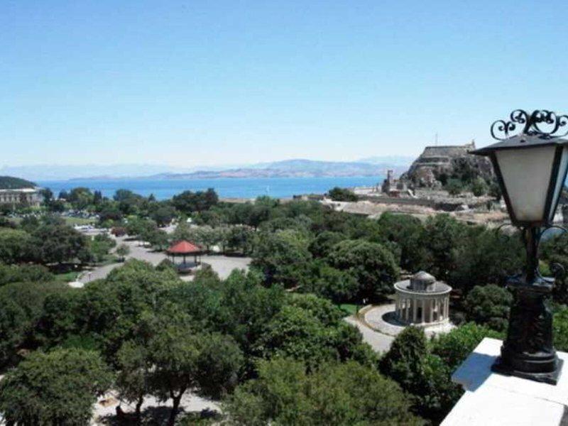 3942A4FBC38AD333AFF6C554FAA7A190