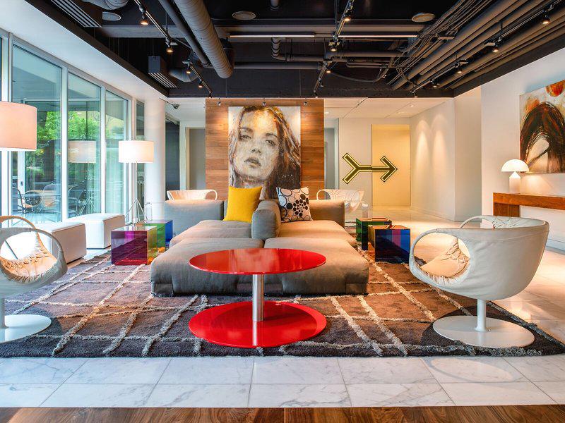 36E23F0FF17ED920E5E8C22A4B241D2E