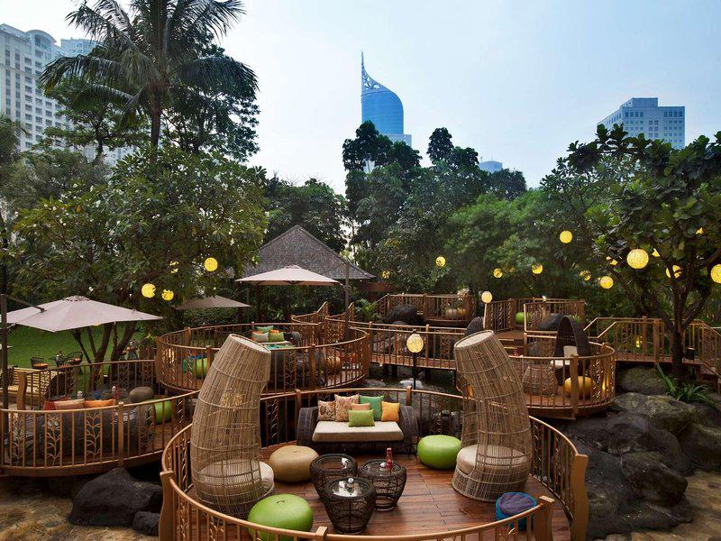 AE23C14C201001EFF9C1E5CA3F0AB99B