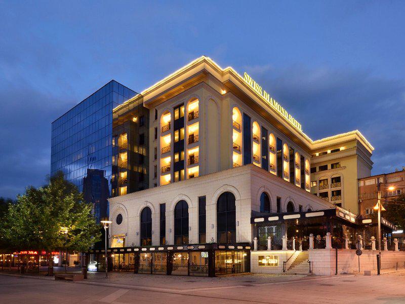 028BDACFE42B78FDE7A64B1566370B16