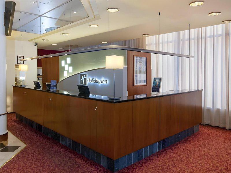 D46203217E90D895080B827E7C128A68