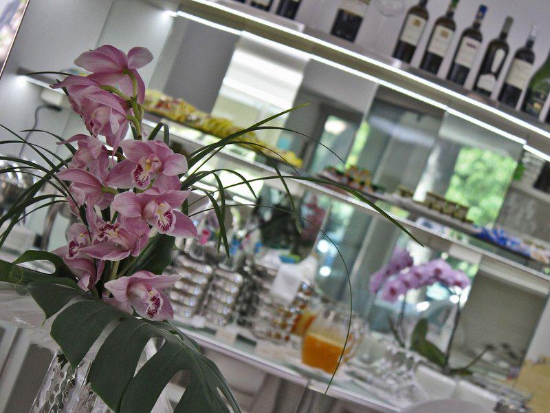 799B22A17EC8FD8573990369B0FFD8BA