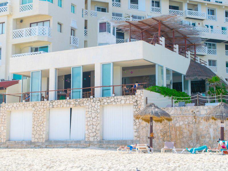 2D0D0D45851C6C045E7569B5B427C562