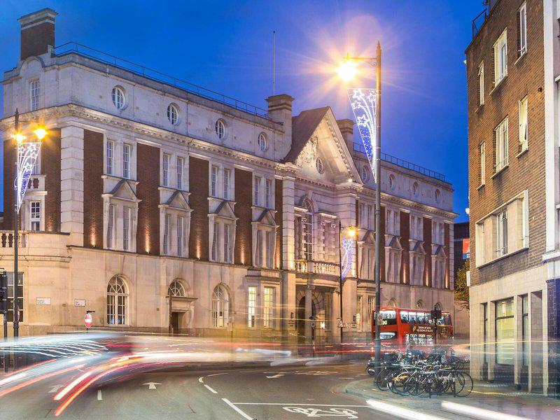 C1ACA93D8EABD1AA9BDF8FD0FE2ED750