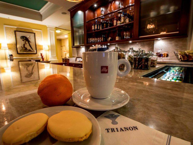 FE13FFCA0D8021DED94EF06E6BD65DEC