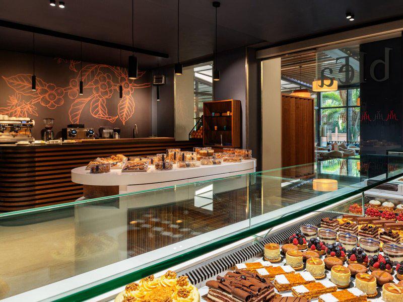 7EFF5D8D510E78F9F1B377665681A115