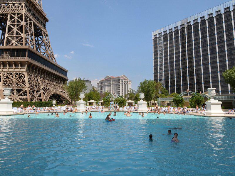 27AC5279D9FA8F51A198F7F2C48B689E