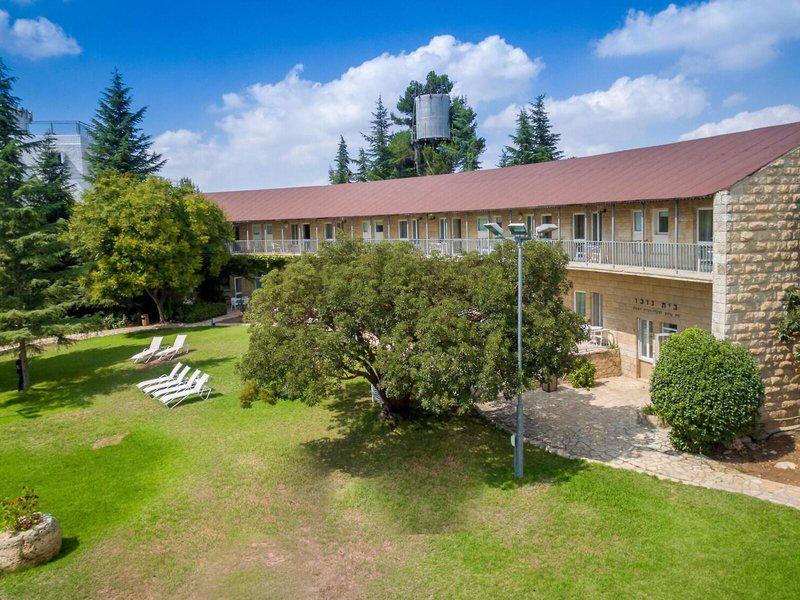 6DA765AD9BA4058F6F773CC438F74401