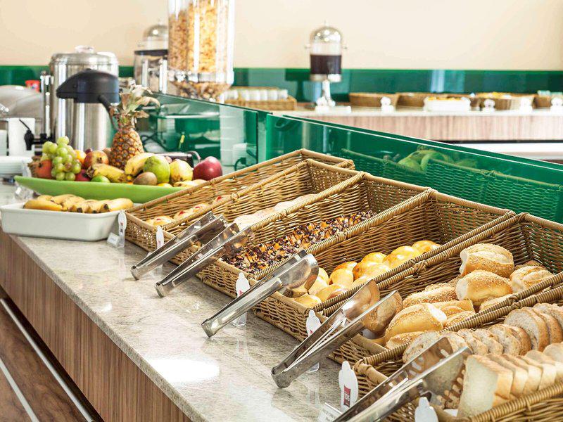 7B8376228AA98329FF63A2130A6CD644