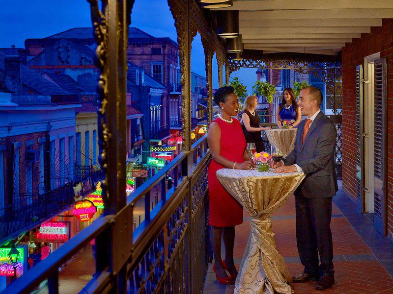 27815EF9B4C09B482C638958FBDCAE49