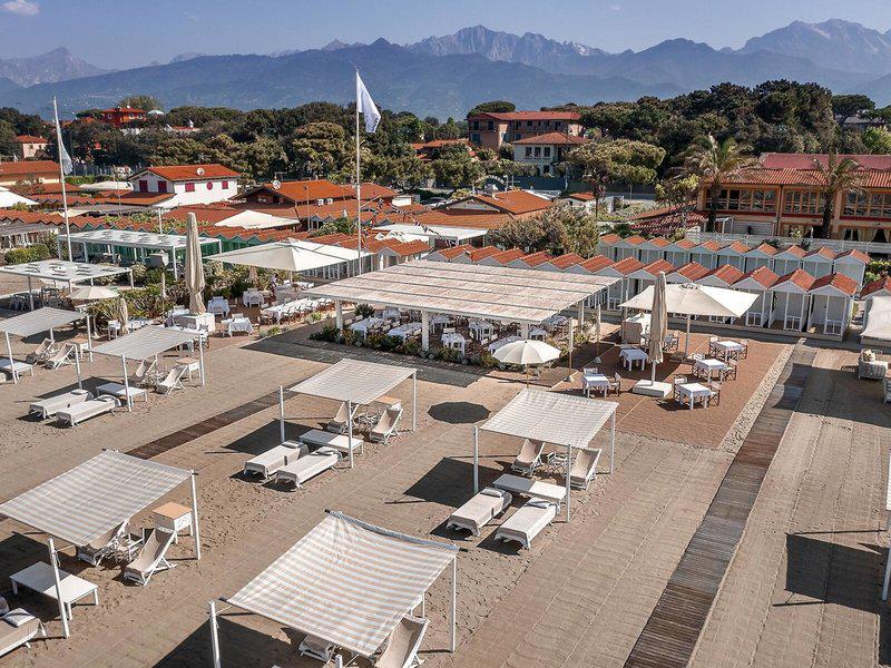 2263DEBC7EB7AF4EF5AD105416830D15