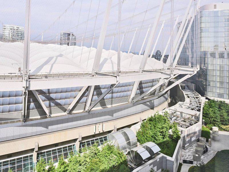 657BCEEAD940DC4452FADFD97E9D8C52