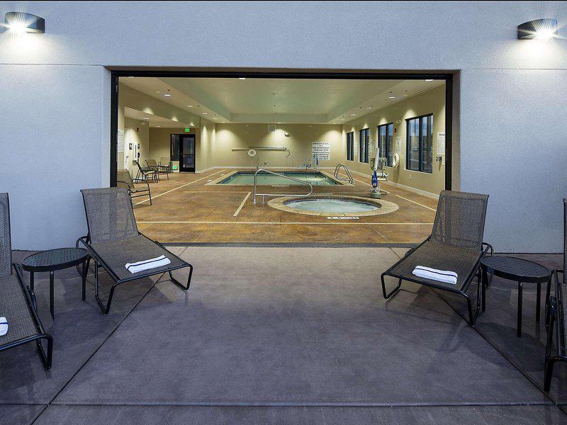 B7CDA6C704E97E699875A0B59FCAEF02