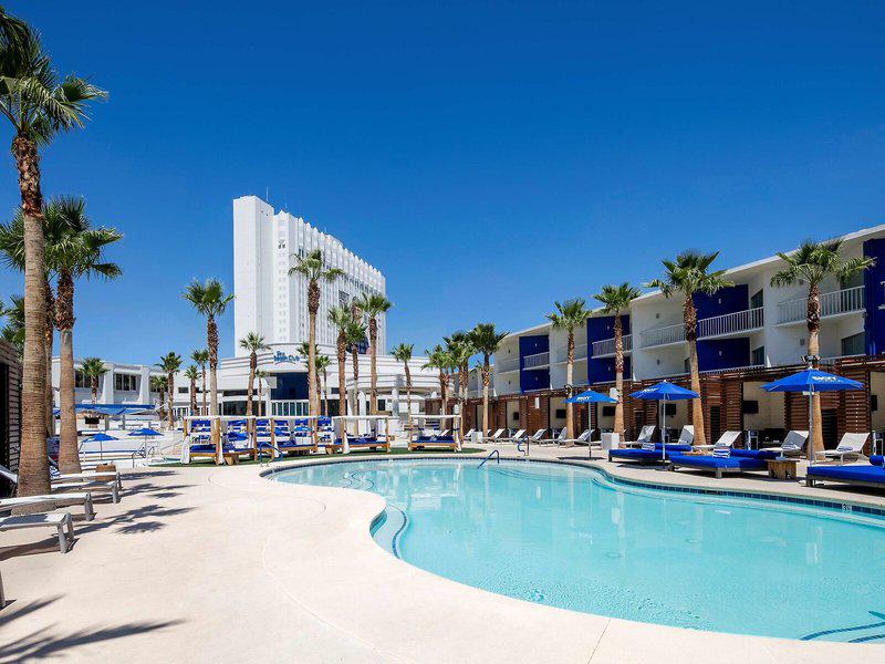 0967BF1E7E3B45CCFBE8EC4B8B1975D6