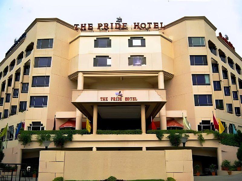 33CEFE09A69669CCE2849C278E5B1411