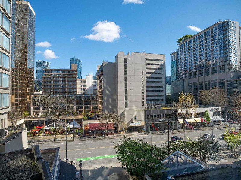 B5086668D4070318EE3D2E91318564B6