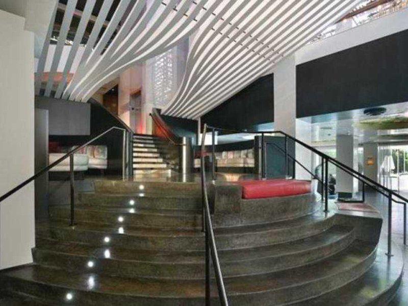 BF4FAC5EFC19AF757AA6DFFF824198AD