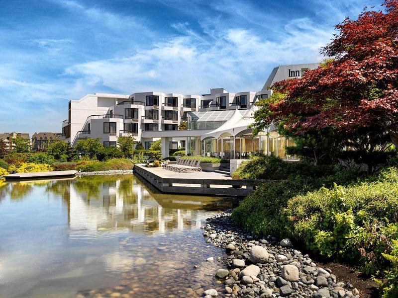 8392ACA003243D3BE113CFDCCB17F9B7