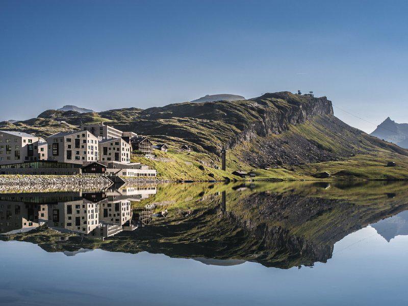 5676AD7CC740AB92CC3DAFDE2ECACAFA