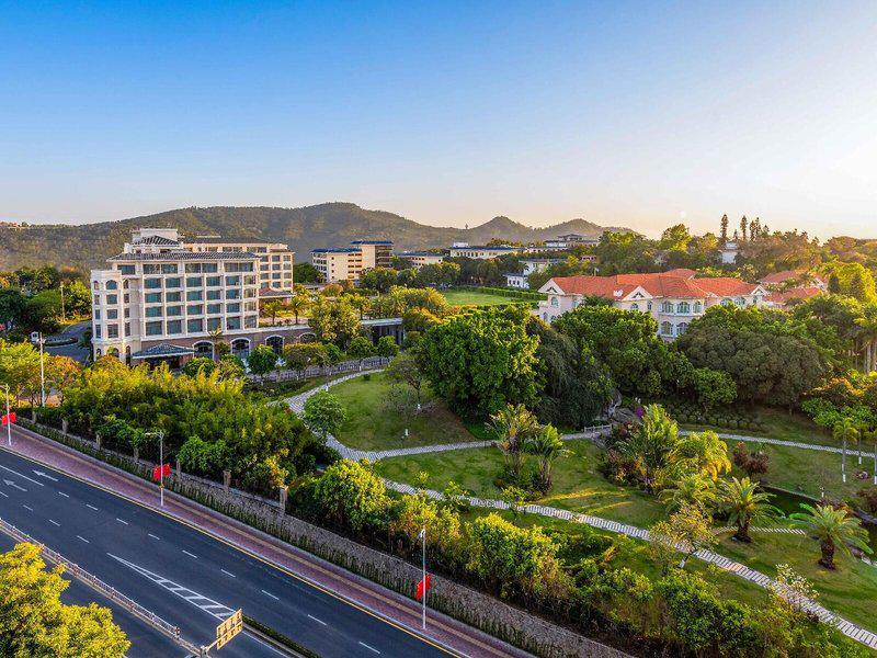 E90B5BEFBB95B1D9836514288D9B933C