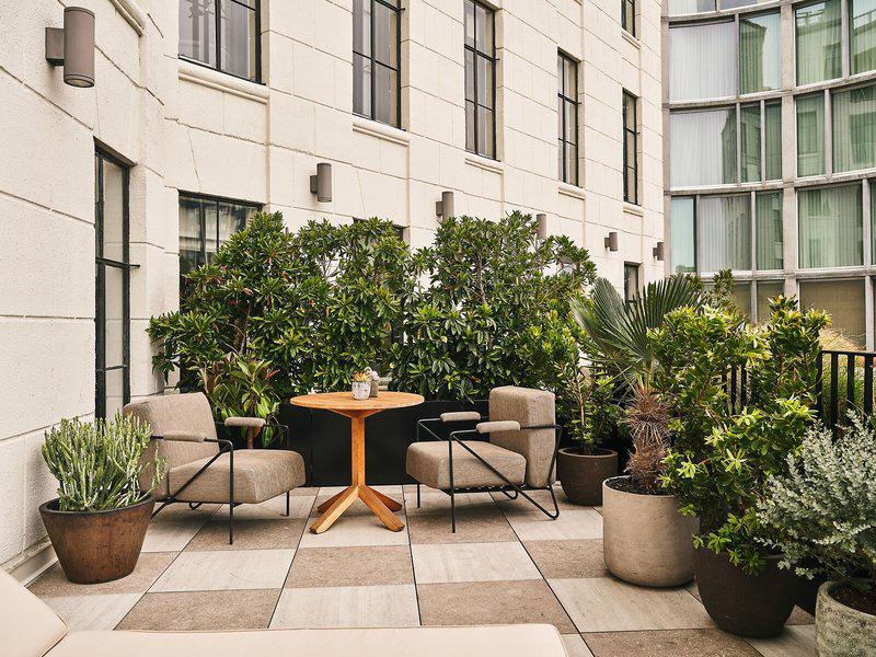 4CF5E09F01164C2DFAC5FC98C1A490CA