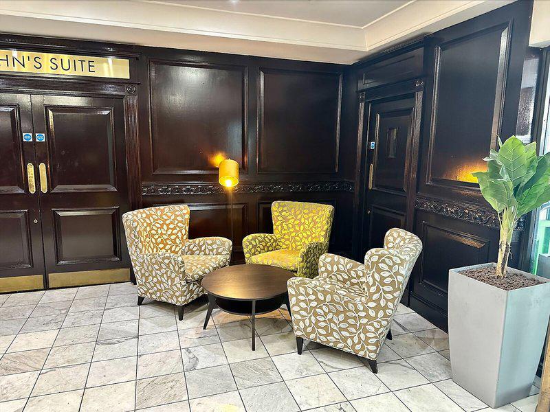 8DDBE839E4A49852828446E248513678