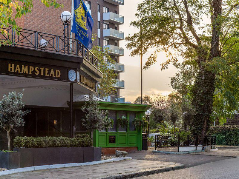 EF8785DB133C6AB51858F182A1DA53B9