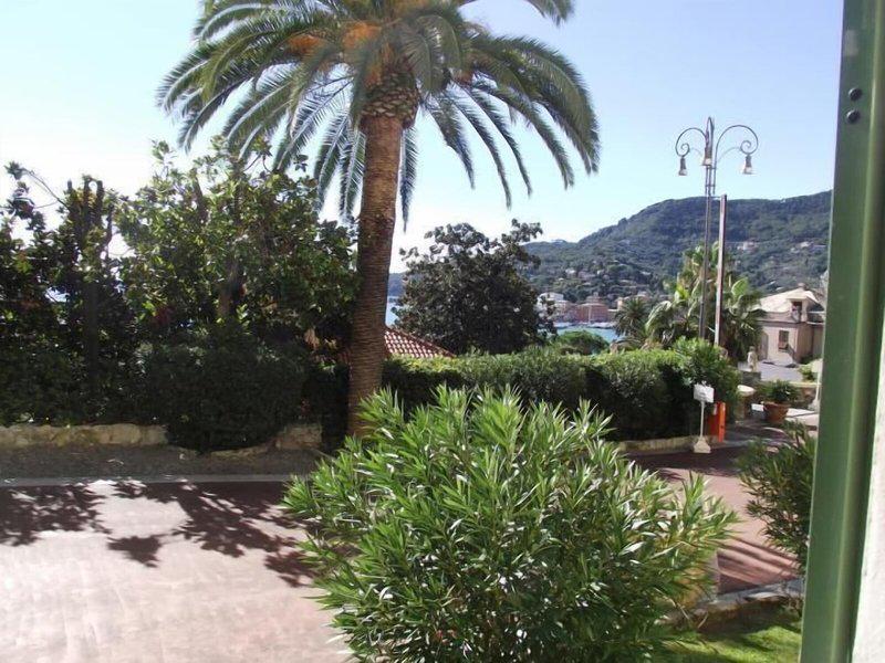 81BC4FEBB0115B27AB5D9A394DF8A0F3