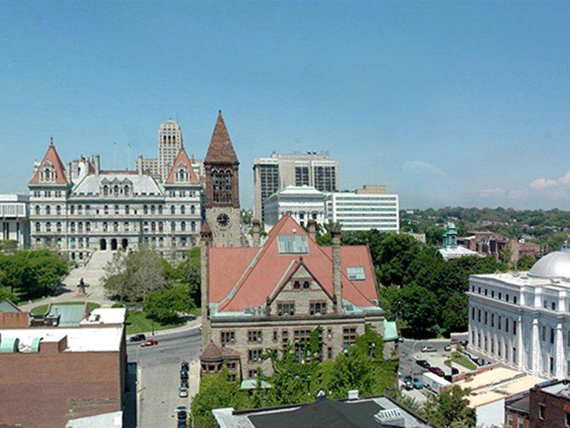 37B2C38B565BA6A3EA6DF6A665981BB9